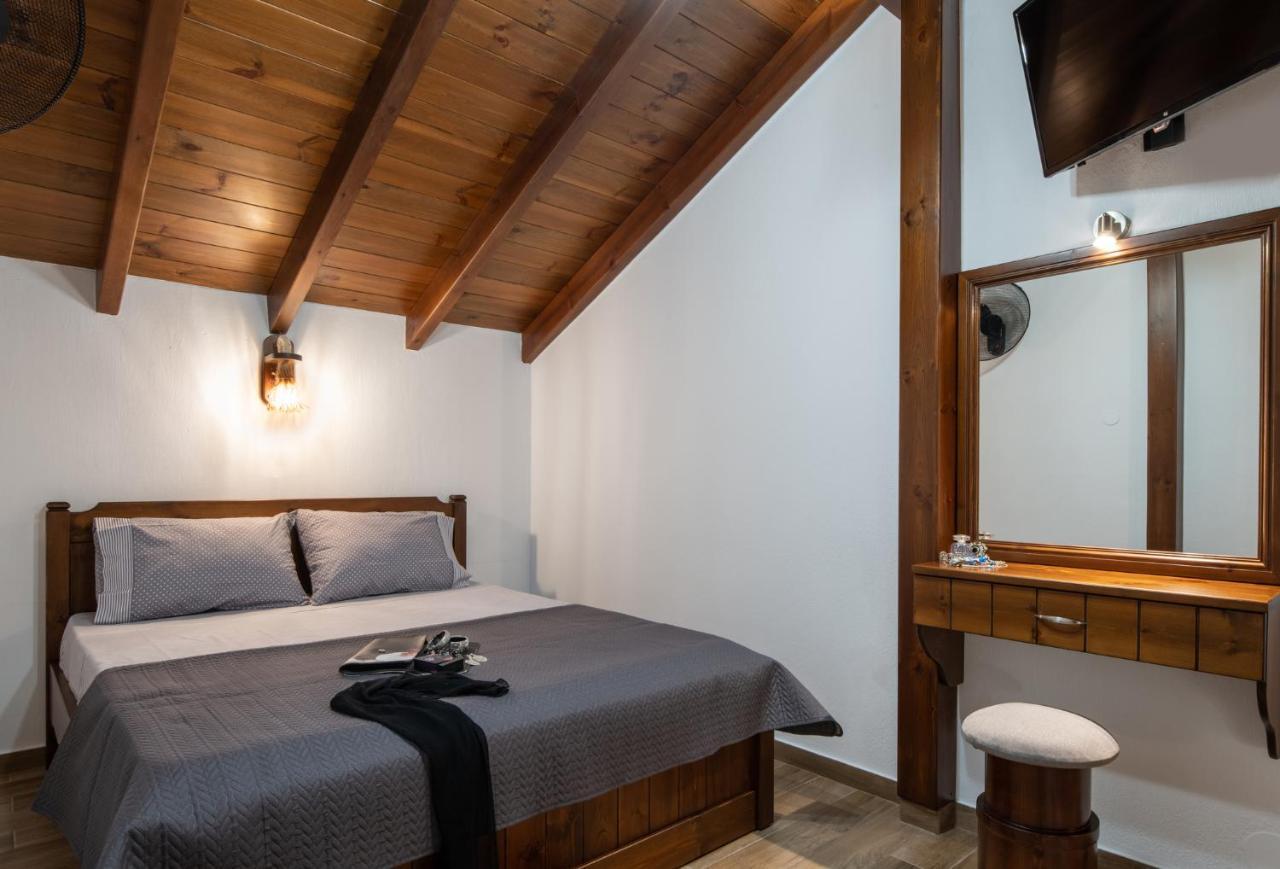 Bosporus Apartments Sarti Exterior photo